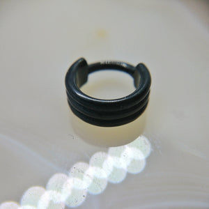 Tripple black pvd coated hinged ring - N / A - Pain Couture Body Piercing