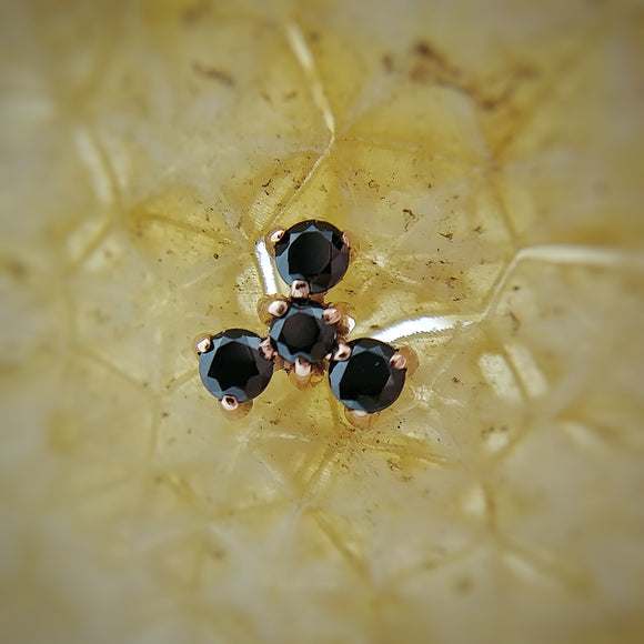 14 karat Threadless rosegold piece w black Gemstones - Sacred Symbols - Conch