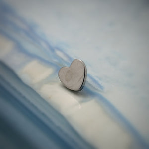 heartshaped titanium piercing jewelry